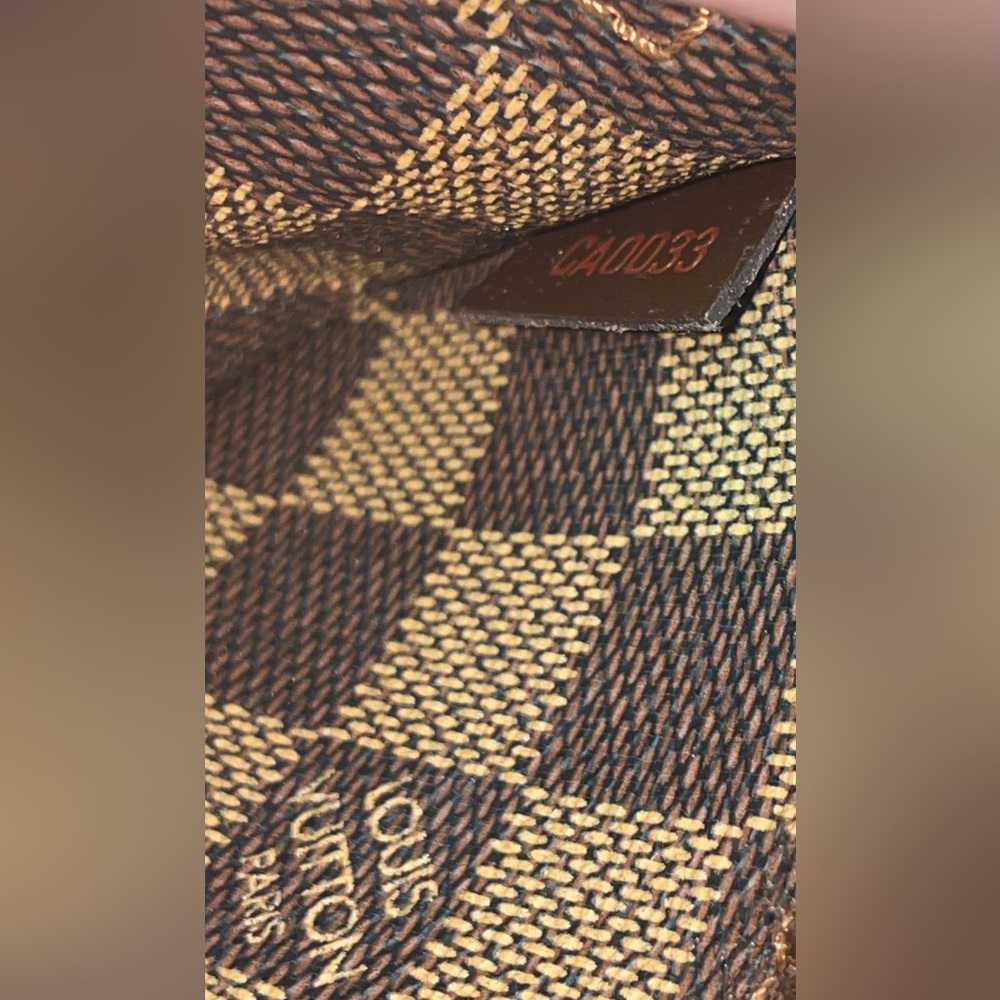 ✨ Louis Vuitton ✨ Damier Ebene Geronimos ✨ Slingbag✨Beltbag✨Verified Authentic✨ - Picture 8 of 13